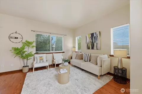 Living - 19530 25th Dr SE, Bothell, WA 98012 photo 1 of 2