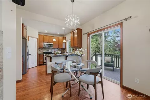 Dining - 19530 25th Dr SE, Bothell, WA 98012 photo 1 of 2