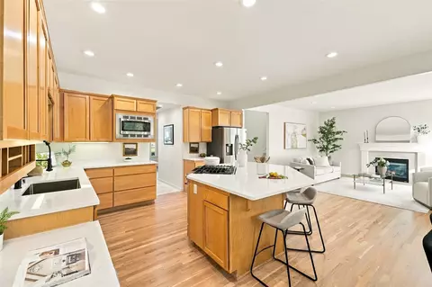 Kitchen - 2328 198th St SE, Bothell, WA 98012 photo 5 of 5