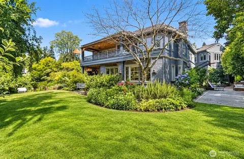 5600 NE Windermere Rd, Seattle, WA 98105