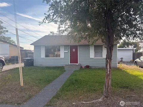 427 N Mattson Dr, Moses Lake, WA 98837