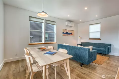 Dining - 429 Pine St #B, Eastsound, WA 98245 photo 1 of 3