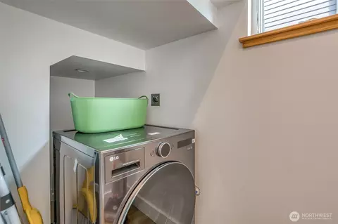 Other - 429 Pine St #B, Eastsound, WA 98245 photo 3 of 5