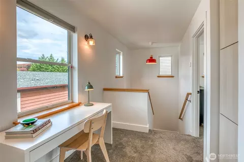 Entry Way - 429 Pine St #B, Eastsound, WA 98245 photo 1 of 1