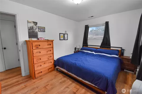 Bedroom - 308 Baker St, Everson, WA 98247 photo 1 of 3
