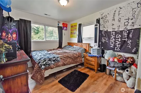 Bedroom - 308 Baker St, Everson, WA 98247 photo 3 of 3