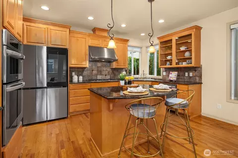 Kitchen - 21331 37th Ave SE, Bothell, WA 98021 photo 2 of 3