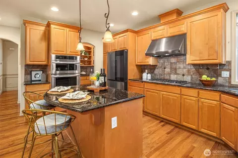 Kitchen - 21331 37th Ave SE, Bothell, WA 98021 photo 3 of 3