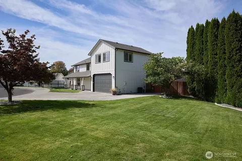 1149 SE Surita Ct, College Place, WA 99324
