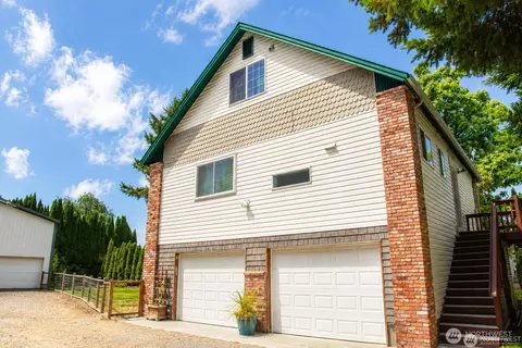 1580 Monroe St, Burlington, WA 98233