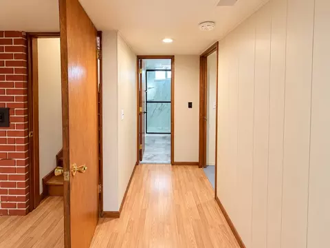 Entry Way - 208 E Hillside Dr, Warden, WA 98857 photo 4 of 4