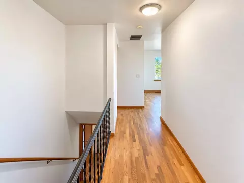 Entry Way - 208 E Hillside Dr, Warden, WA 98857 photo 3 of 4