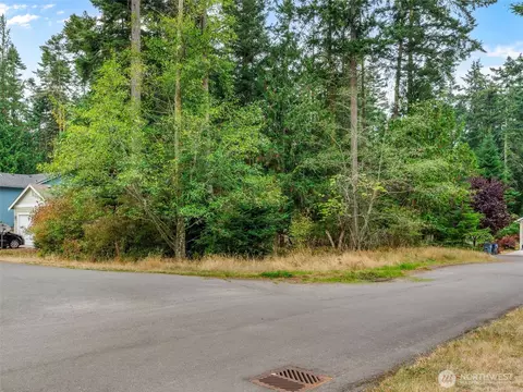 4679 Kat Ln, Port Townsend, WA 98368