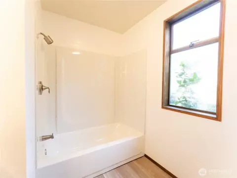 Bath - 156 Hilltop Dr #A, Sequim, WA 98382 photo 5 of 5
