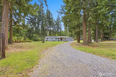 Exterior - 1914 284th St E, Roy, WA 98580 photo 3 of 10