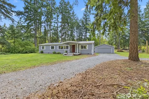 Exterior - 1914 284th St E, Roy, WA 98580 photo 2 of 10