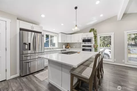 Kitchen - 1914 284th St E, Roy, WA 98580 photo 2 of 5