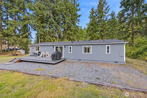 Exterior - 1914 284th St E, Roy, WA 98580 photo 7 of 10