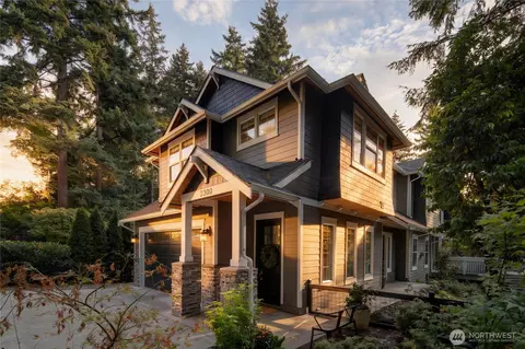 2300 126th Ave NE, Bellevue, WA 98005
