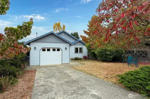 1111 E 6th St, Port Angeles, WA 98362
