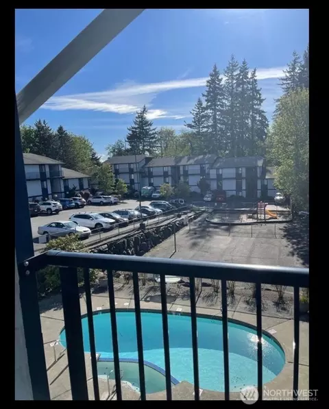 15416 40 Ave W #50, Lynnwood, WA 98087