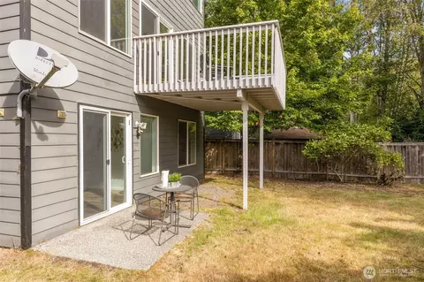 Exterior - 17028 4th Ave SE, Bothell, WA 98012 photo 3 of 7