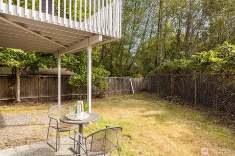 Exterior - 17028 4th Ave SE, Bothell, WA 98012 photo 4 of 7