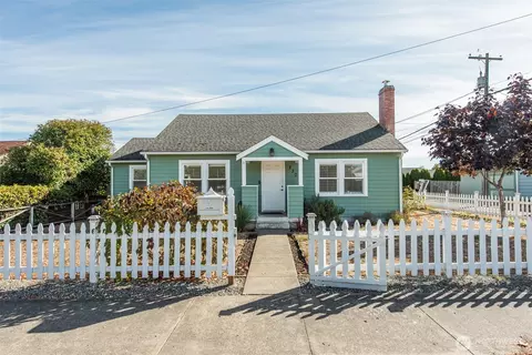 Exterior - 230 N Third Ave, Sequim, WA 98382 photo 2 of 13