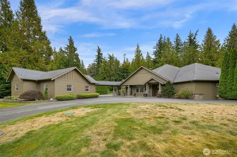 Exterior - 2259 Regency Pl, Everson, WA 98247 photo 4 of 8