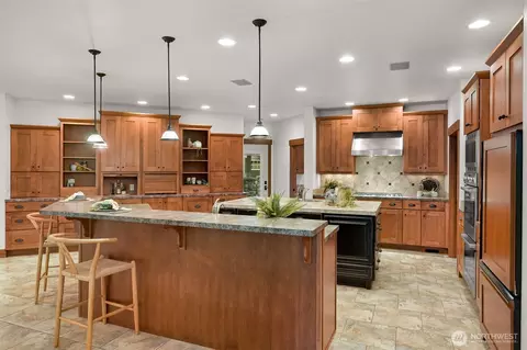 Kitchen - 2259 Regency Pl, Everson, WA 98247 photo 1 of 4