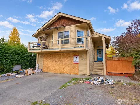 10452 12th Ave SW, Seattle, WA 98146