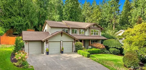 5627 193rd Pl SE, Issaquah, WA 98027