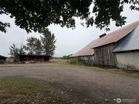 Exterior - 1636 Rice Rd, Chehalis, WA 98532 photo 6 of 14