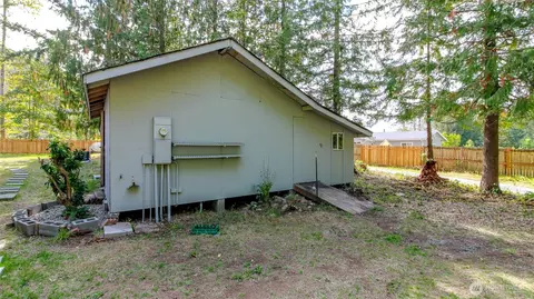 Exterior - 19510 215th St E, Orting, WA 98360 photo 7 of 12