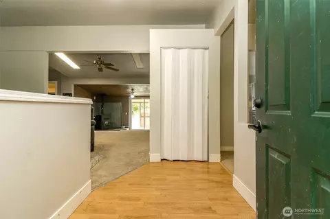 Entry Way - 19510 215th St E, Orting, WA 98360 photo 1 of 1