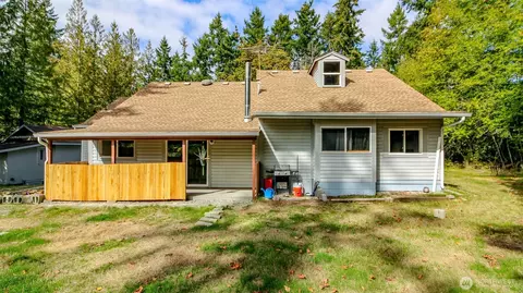 Exterior - 19510 215th St E, Orting, WA 98360 photo 6 of 12
