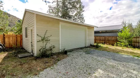 Exterior - 19510 215th St E, Orting, WA 98360 photo 3 of 12