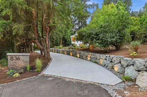 836 NW Richmond Beach Rd, Shoreline, WA 98177