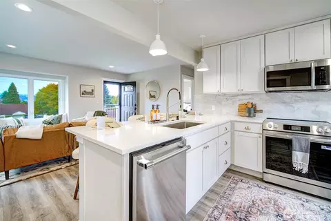 Kitchen - 1624 Pine St, Everett, WA 98201 photo 4 of 5