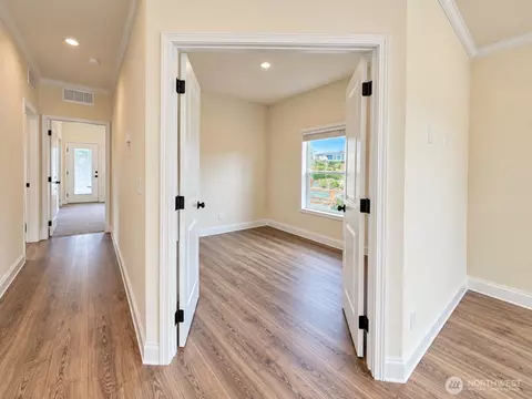 Entry Way - 2048 Timber St #122, Enumclaw, WA 98022 photo 1 of 1