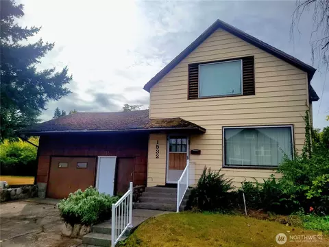 1532 S 45th St, Tacoma, WA 98418