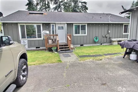 774 132nd St S, Tacoma, WA 98444