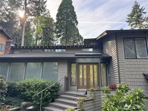 2225 185th Pl NE, Redmond, WA 98052