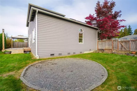 Exterior - 13894 Beech Ct, Sultan, WA 98294 photo 3 of 6