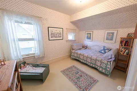Bedroom - 705 Boyer Ave, Walla Walla, WA 99362 photo 1 of 6