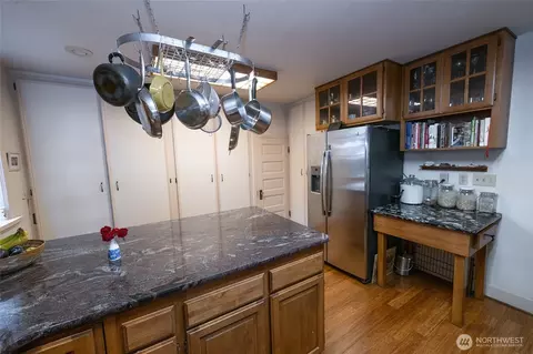 Kitchen - 705 Boyer Ave, Walla Walla, WA 99362 photo 3 of 3