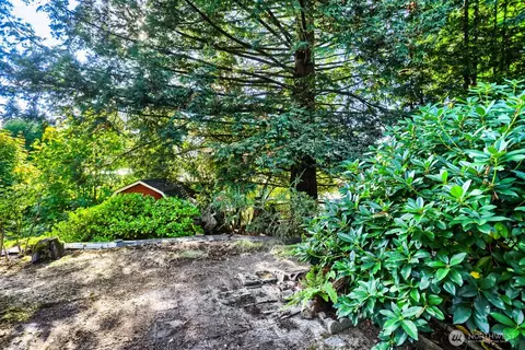 Exterior - 19417 129th Ave NE, Bothell, WA 98011 photo 5 of 5