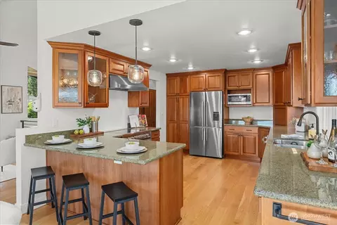 Kitchen - 10728 NE 196th St, Bothell, WA 98011 photo 1 of 3