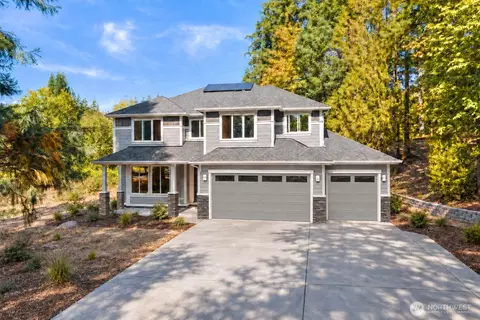 4130 40th Ln SW, Olympia, WA 98512