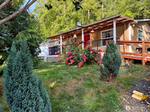 26850 Firwood Rd NE, Kingston, WA 98346